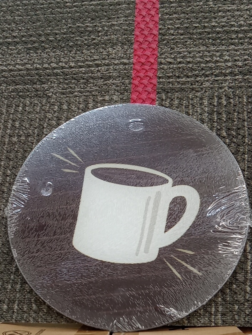 Round Coffee Mug Cutting Board